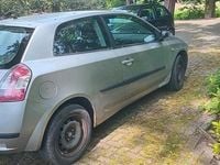 Gebraucht Fiat Stilo 133 PS (97 kW) 2002 Grau Limousine