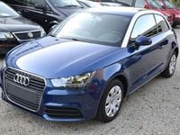 Używany Audi A1 Attraction 86 KM (63 kW) 2011 Niebieski Hatchback