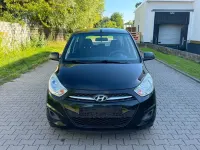 Gebraucht Hyundai i10 Edition 69 PS (50 kW) 2013 Schwarz Kleinwagen