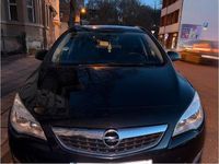 Gebraucht Opel Astra Sport 115 PS (84 kW) 2011 Schwarz Kombi