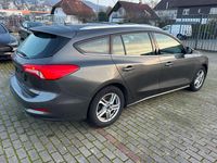 Gebraucht Ford Focus 120 PS (88 kW) 2021 Magneticgrau (metallic) Kombi