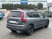 Gebraucht Dacia Jogger Extreme 110 PS (80 kW) 2024 Grau (dolomit grau) Van / Kleinbus