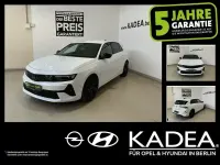 Gebraucht Opel Astra 131 PS (96 kW) 2023 Jade weiss/arktis weiss Kleinwagen