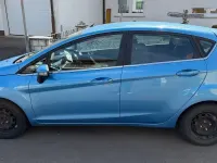 Używany Ford Fiesta 95 KM (69 kW) 2012 Niebieski Hatchback