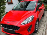 Gebraucht Ford Fiesta Trend 71 PS (52 kW) 2018 Rot Kleinwagen