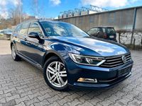 Gebraucht VW Passat 150 PS (110 kW) 2016 Blau Kombi