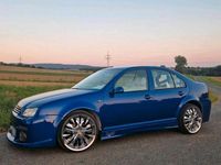 Gebraucht VW Bora 105 PS (77 kW) 2002 Blau Limousine