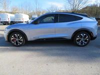 Gebraucht Ford Mustang Mach-E Premium 258 kW (351 PS) 2023 Iced/elite blue SUV