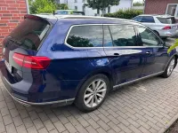 Gebraucht VW Passat Highline 220 PS (161 kW) 2018 Blau Kombi