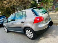 Gebraucht VW Golf IV Trendline 102 PS (75 kW) 2005 Grau Kleinwagen