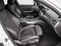 Gebraucht BMW 330 Shadowline 245 PS (180 kW) 2024 Weiß Kombi