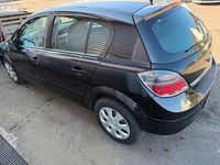 Gebraucht Opel Astra 90 PS (66 kW) 2007 Schwarz Limousine
