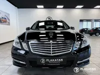 Gebraucht Mercedes E300 252 PS (185 kW) 2011 Schwarz Kombi
