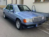 Gebraucht Mercedes 190 122 PS (89 kW) 1992 Blau Limousine