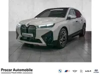 Gebraucht BMW iX M Sport 239 kW (326 PS) 2023 Mineralweiss SUV