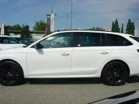 Gebraucht Skoda Octavia RS 245 PS (180 kW) 2024 Weiß Limousine