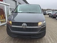Gebraucht VW Caravelle Trendline 110 PS (80 kW) 2023 Grau Van