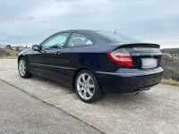 Gebraucht Mercedes C230 Sport Edition 204 PS (150 kW) 2007 Blau Coupé