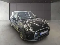 Gebraucht Mini Cooper SE Essential 135 kW (184 PS) 2023 Schwarz Kleinwagen