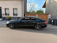 Gebraucht Mercedes E250 204 PS (150 kW) 2009 Schwarz Coupé
