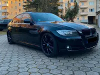 Gebraucht BMW 318 143 PS (105 kW) 2009 Schwarz Limousine