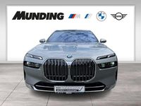 Gebraucht BMW i7 400 kW (544 PS) 2023 Spacesilber Limousine
