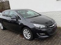 Gebraucht Opel Astra Active 140 PS (102 kW) 2013 Graphitschwarz/carbon flash/mi Limousine