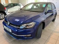 Gebraucht VW Golf VII Active 116 PS (85 kW) 2018 Blau metallic Limousine