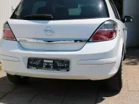 Gebraucht Opel Astra Edition 140 PS (102 kW) 2009 Weiß Limousine