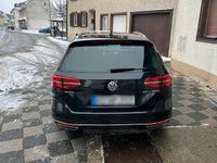 Gebraucht VW Passat Highline 239 PS (175 kW) 2015 Schwarz Kombi