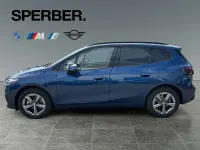 Gebraucht BMW 220 156 PS (114 kW) 2025 Blau Van / Kleinbus