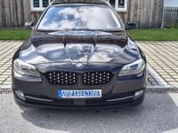 Gebraucht BMW 530 258 PS (189 kW) 2012 Schwarz Kombi