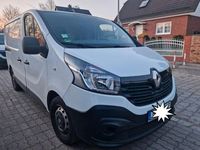 Second-hand Renault Trafic 95 CP (69 kW) 2017 Alb Monovolum