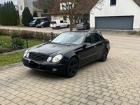 Gebraucht Mercedes E320 Avantgarde 224 PS (164 kW) 2004 Schwarz Limousine