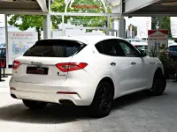 Gebraucht Maserati Levante 349 PS (256 kW) 2018 Weiß SUV