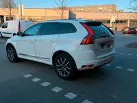 Gebraucht Volvo XC60 190 PS (139 kW) 2015 Weiß SUV