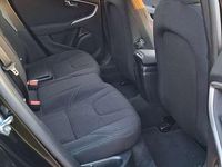 Gebraucht Volvo V40 Inscription 122 PS (89 kW) 2018 Schwarz Kombi