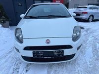 Gebraucht Fiat Punto Pop 69 PS (50 kW) 2012 Weiß Kleinwagen