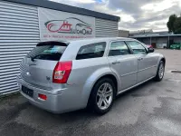 Usado Chrysler 300C 249 CV (183 kW) 2007 Plateado Familiar