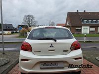 Usado Mitsubishi Space Star Edition 71 HP (52 kW) 2019 Branco Sedan