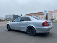 Gebraucht Mercedes E280 Avantgarde 190 PS (139 kW) 2007 Grau Limousine