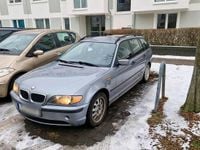 Gebraucht BMW 318 143 PS (105 kW) 2004 Silber Kombi