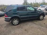 Gebraucht Mercedes ML320 218 PS (160 kW) 1998 Grün SUV