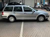 Gebraucht VW Golf IV 100 PS (73 kW) 2004 Silber Kombi