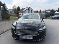 Gebraucht Ford Mondeo Titanium 180 PS (132 kW) 2015 Schwarz Kombi