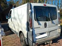 Gebraucht Renault Trafic 81 PS (59 kW) 2006 Weiß Van / Kleinbus