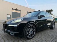 Second-hand Porsche Cayenne 262 CP (192 kW) 2016 Negru SUV