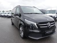 Gebraucht Mercedes V300 Avantgarde 237 PS (174 kW) 2023 Obsidianschwarz metallic Van / Kleinbus