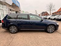 Gebraucht VW Passat Highline 177 PS (130 kW) 2013 Blau Kombi