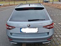Gebraucht Skoda Superb SportLine 220 PS (161 kW) 2018 Grau Kombi